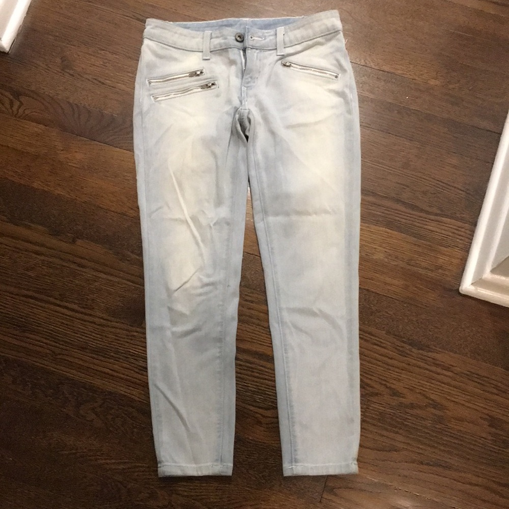 Carmar cropped light washed denim